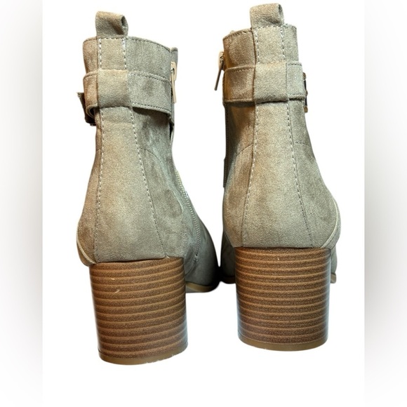 Lane Bryant Dream Cloud Ankle Bootie 10 W - Picture 5 of 8